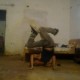 Haciendo breakdance